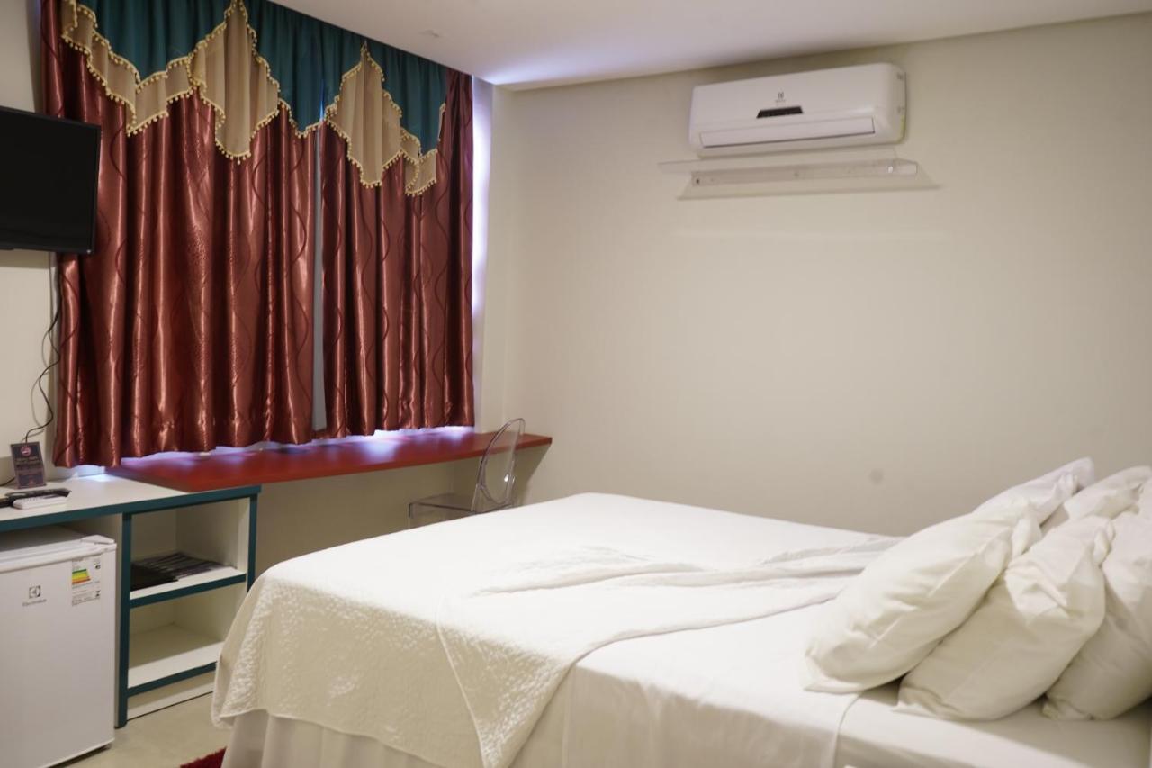 Pak Suites Hotel Луис-Эдуарду-Магальяйнс Экстерьер фото