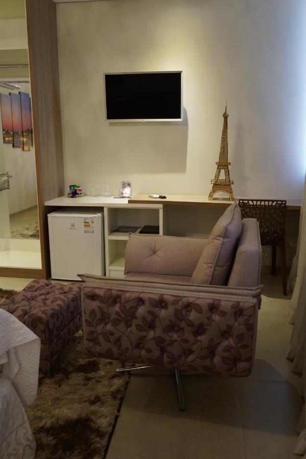Pak Suites Hotel Луис-Эдуарду-Магальяйнс Экстерьер фото