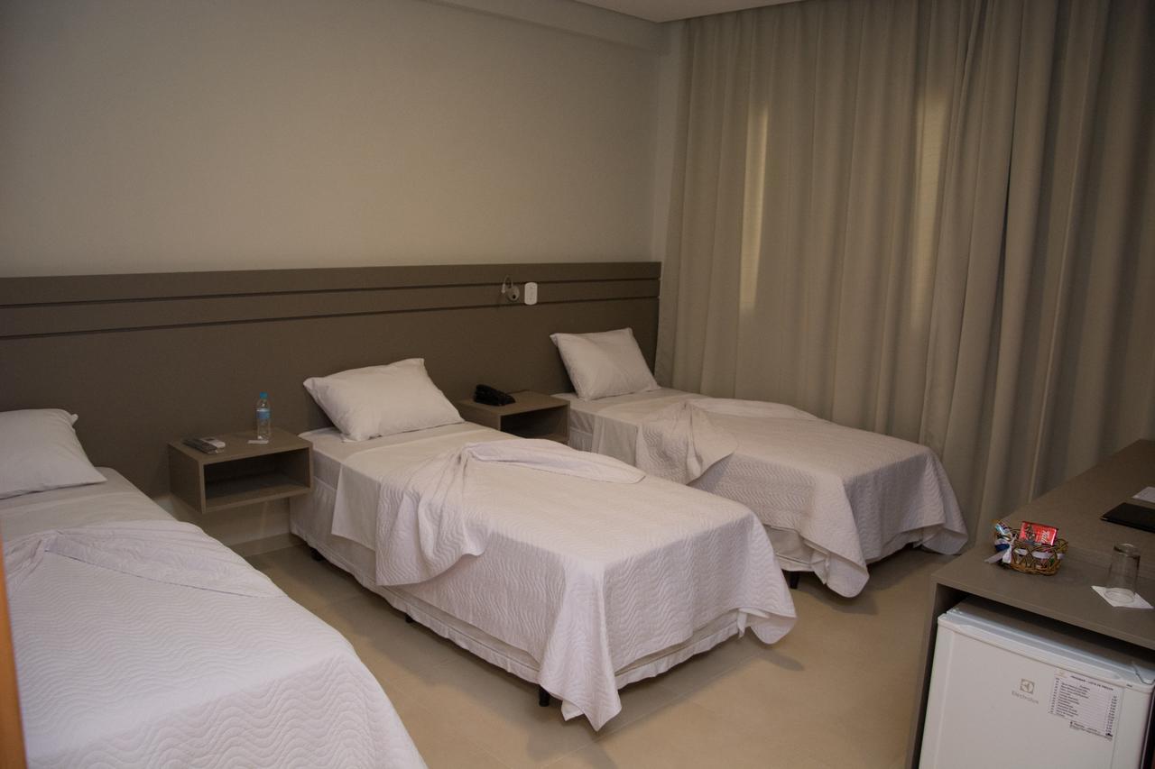 Pak Suites Hotel Луис-Эдуарду-Магальяйнс Экстерьер фото