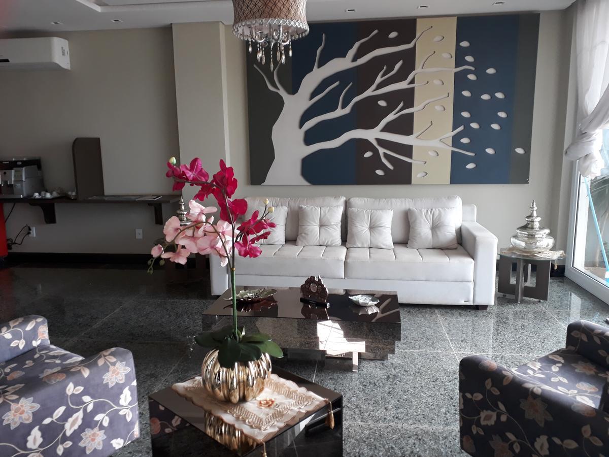 Pak Suites Hotel Луис-Эдуарду-Магальяйнс Экстерьер фото