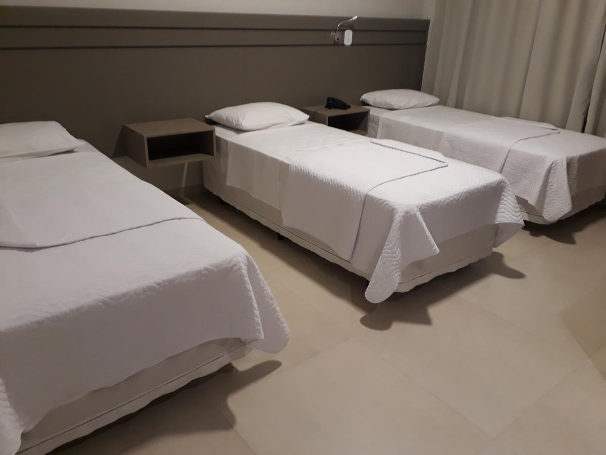 Pak Suites Hotel Луис-Эдуарду-Магальяйнс Экстерьер фото